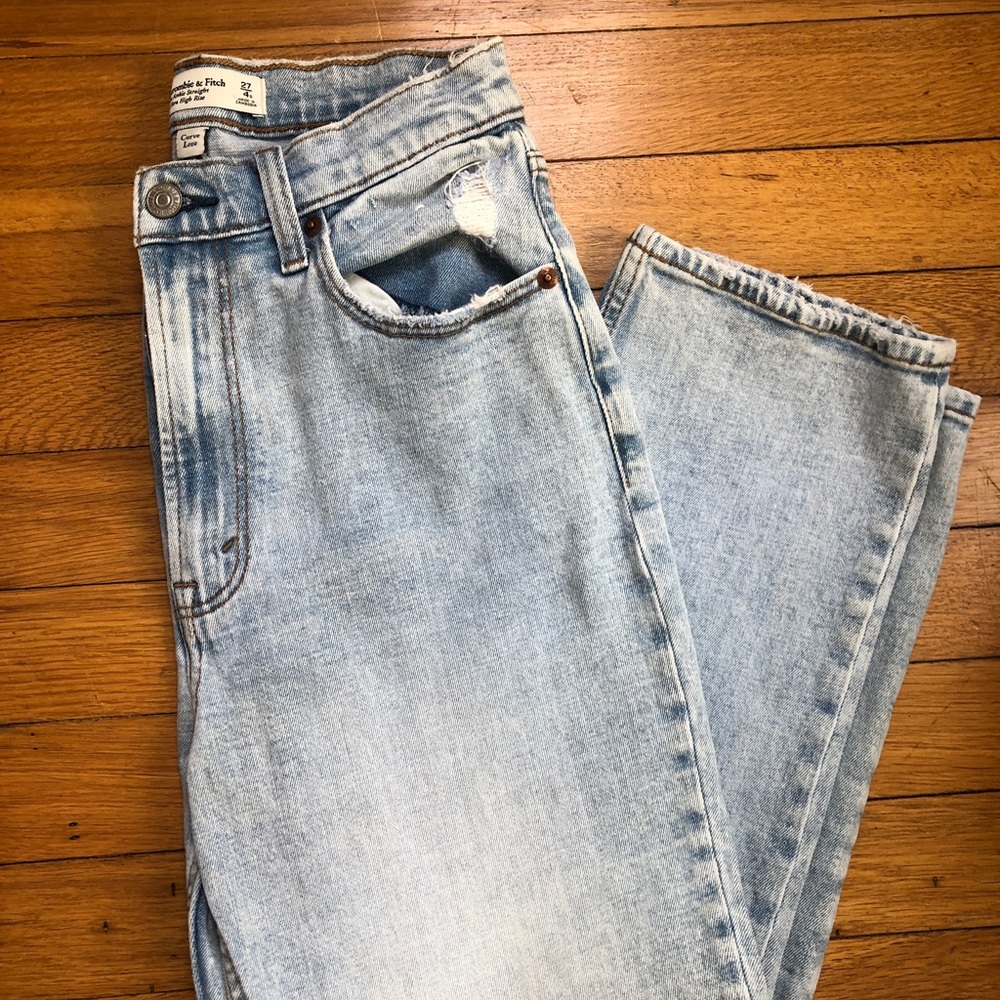 Abercrombie curve love jeans